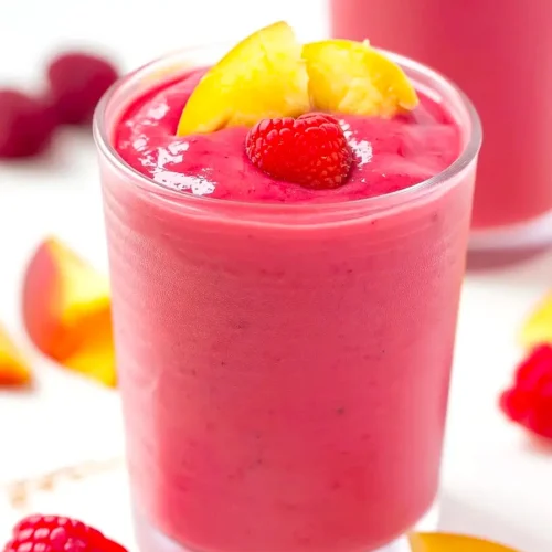 peach raspberry smoothie