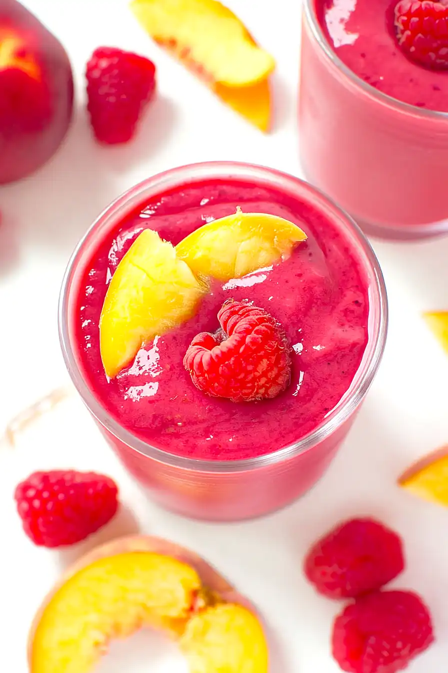 peach raspberry smoothie