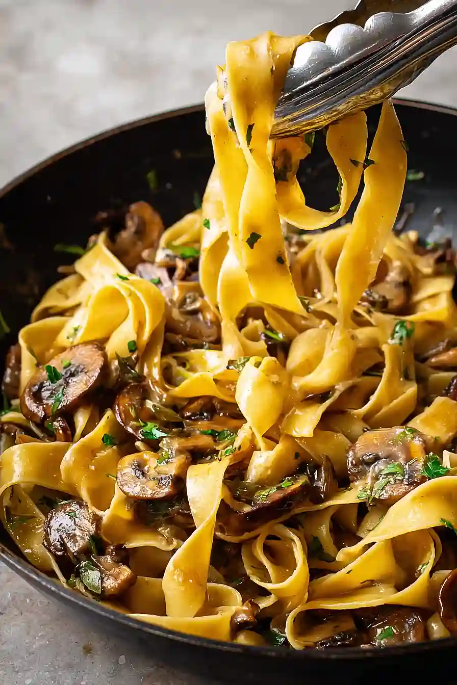 Garlic Mushroom Pasta