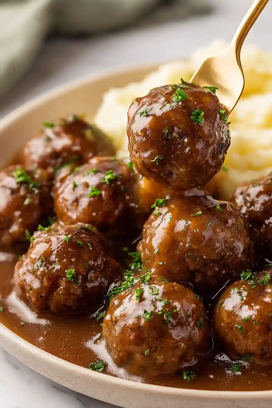 crockpot meatballs and gravy