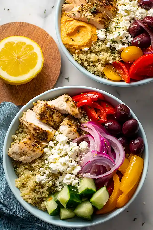 meal prep mediterranean quinoa bowl