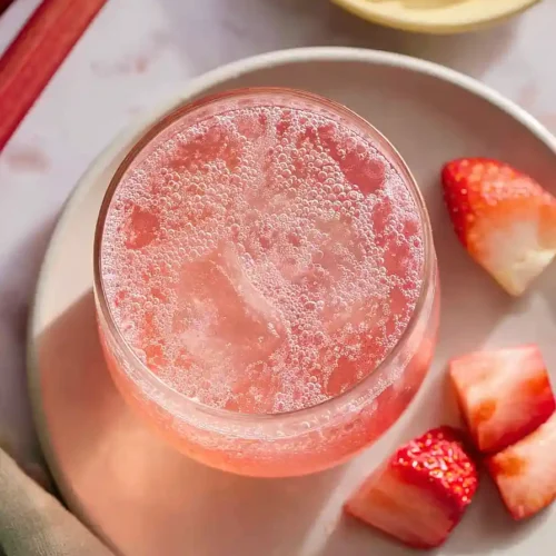 strawberry rhubarb gin fizz
